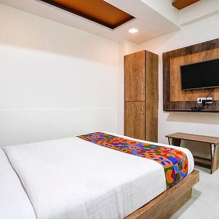 Fabhotel Galaxy I Ahmedabad Exterior photo