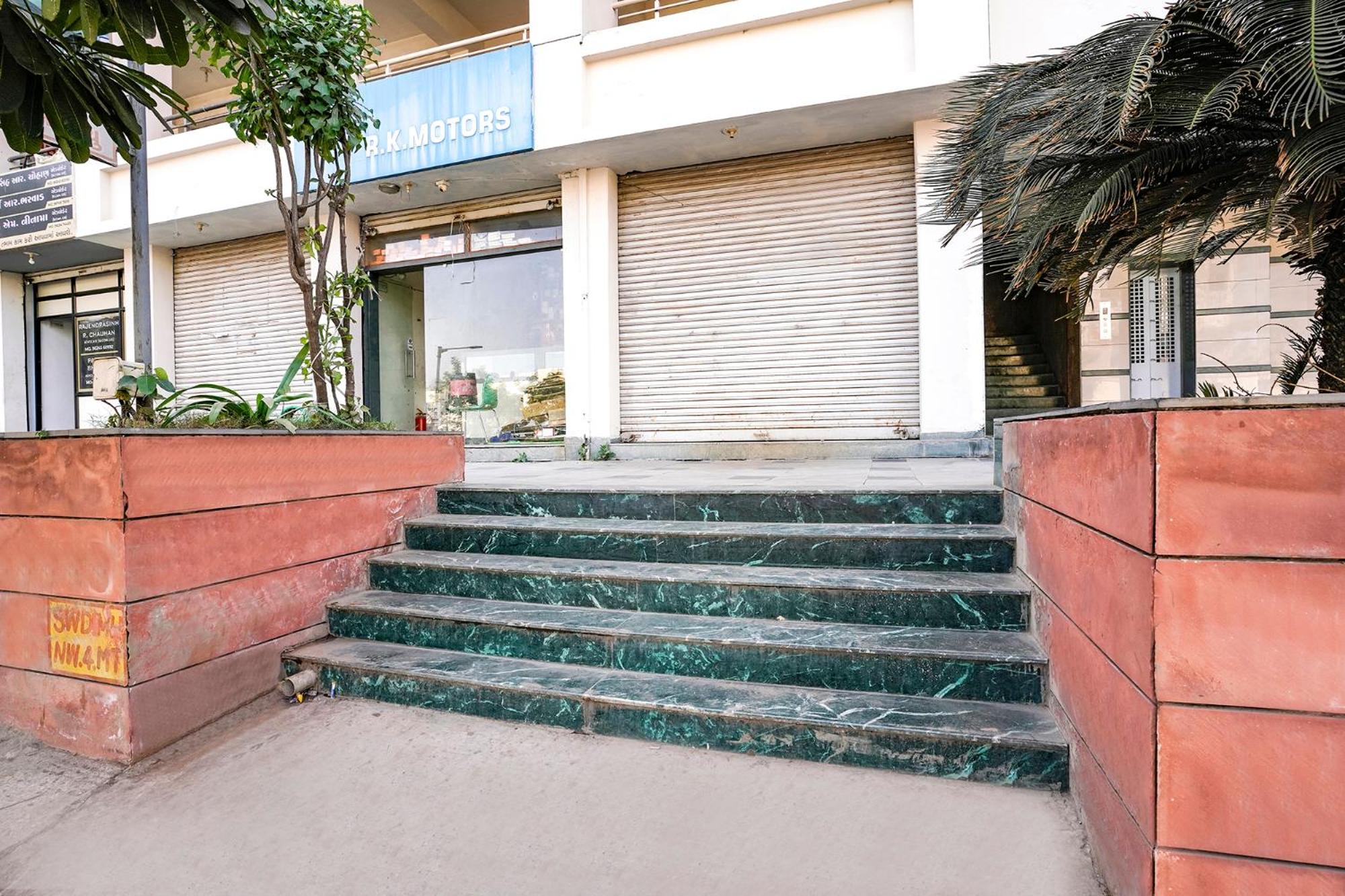 Fabhotel Galaxy I Ahmedabad Exterior photo