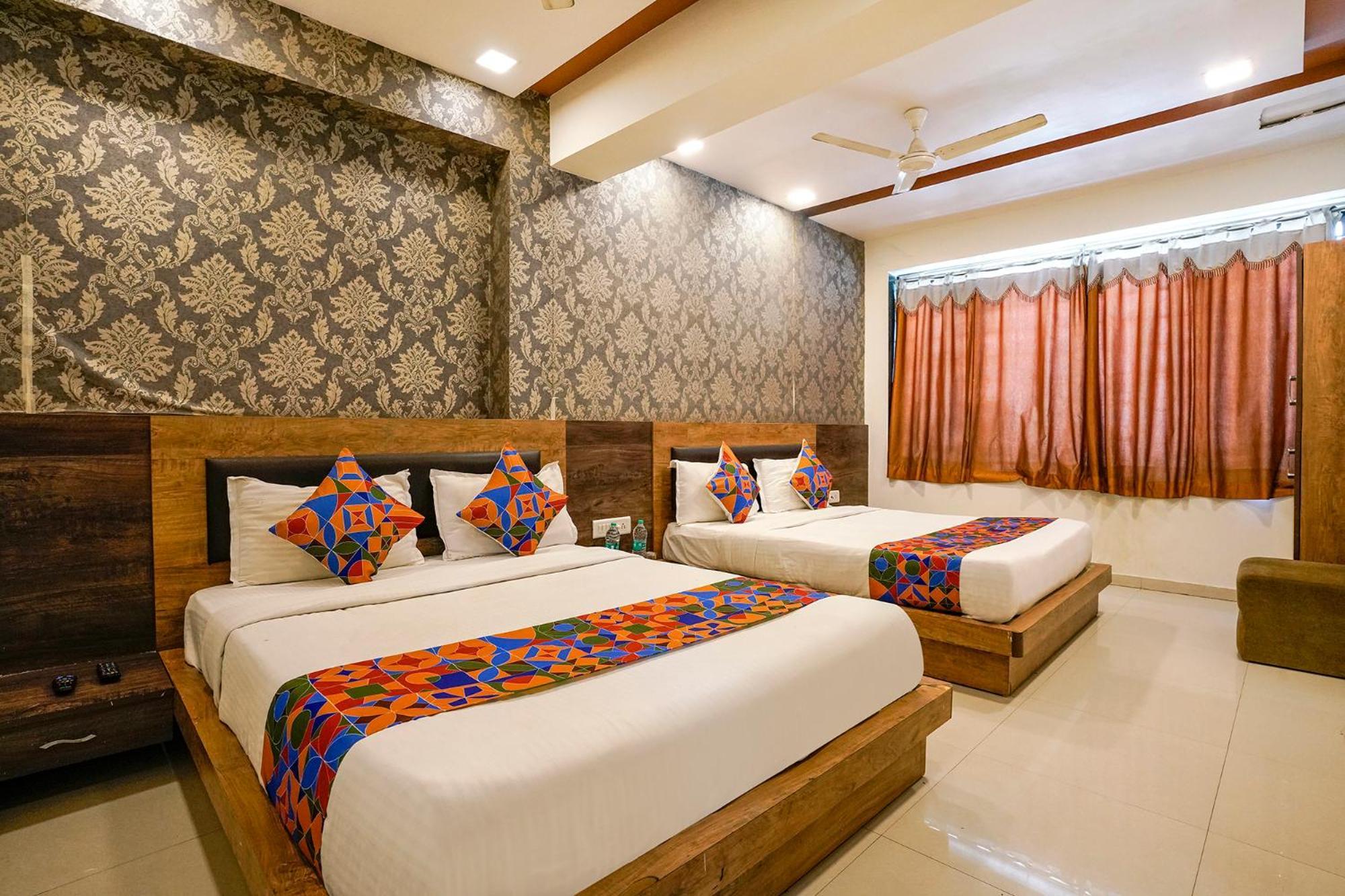 Fabhotel Galaxy I Ahmedabad Exterior photo