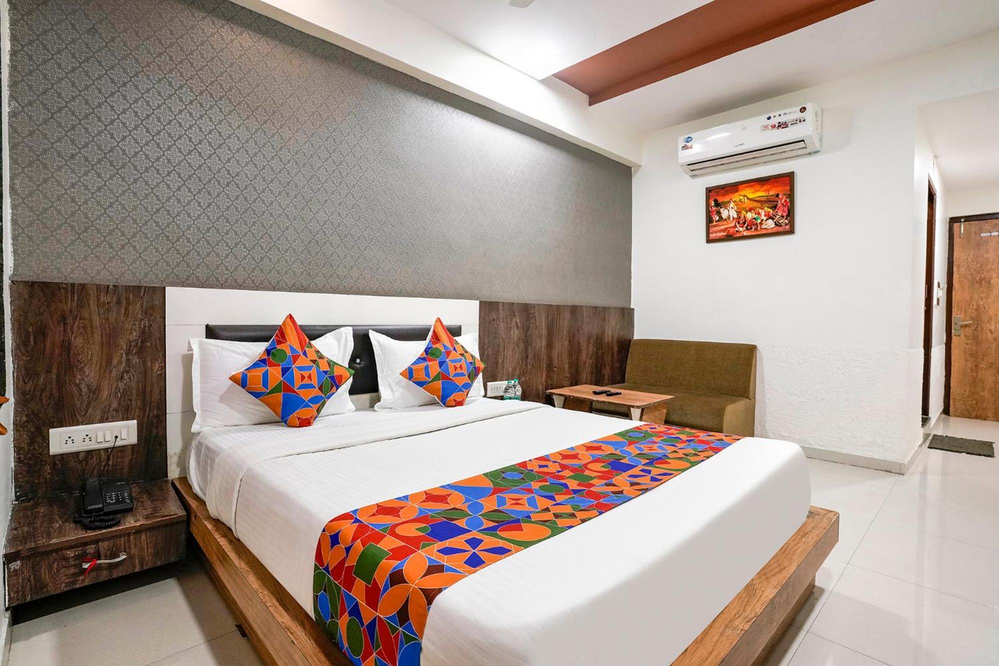 Fabhotel Galaxy I Ahmedabad Exterior photo